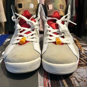 Nike Air Jordan Retro 6 “Hare” size 10